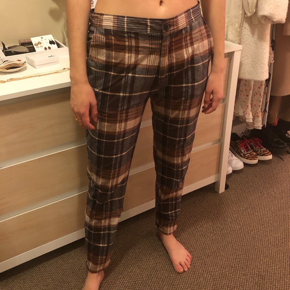 Drop dead plaid pants